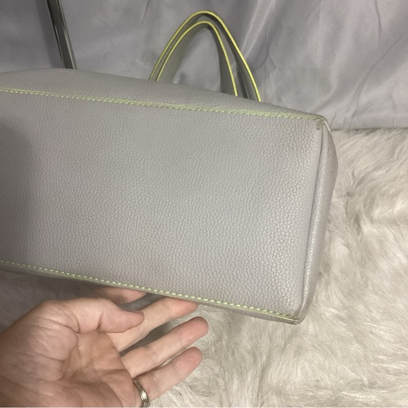 Marc Jacob’s Gray Pebbled Leather Double Edge Trimmed with Bright Yellow - Picture 5 of 13